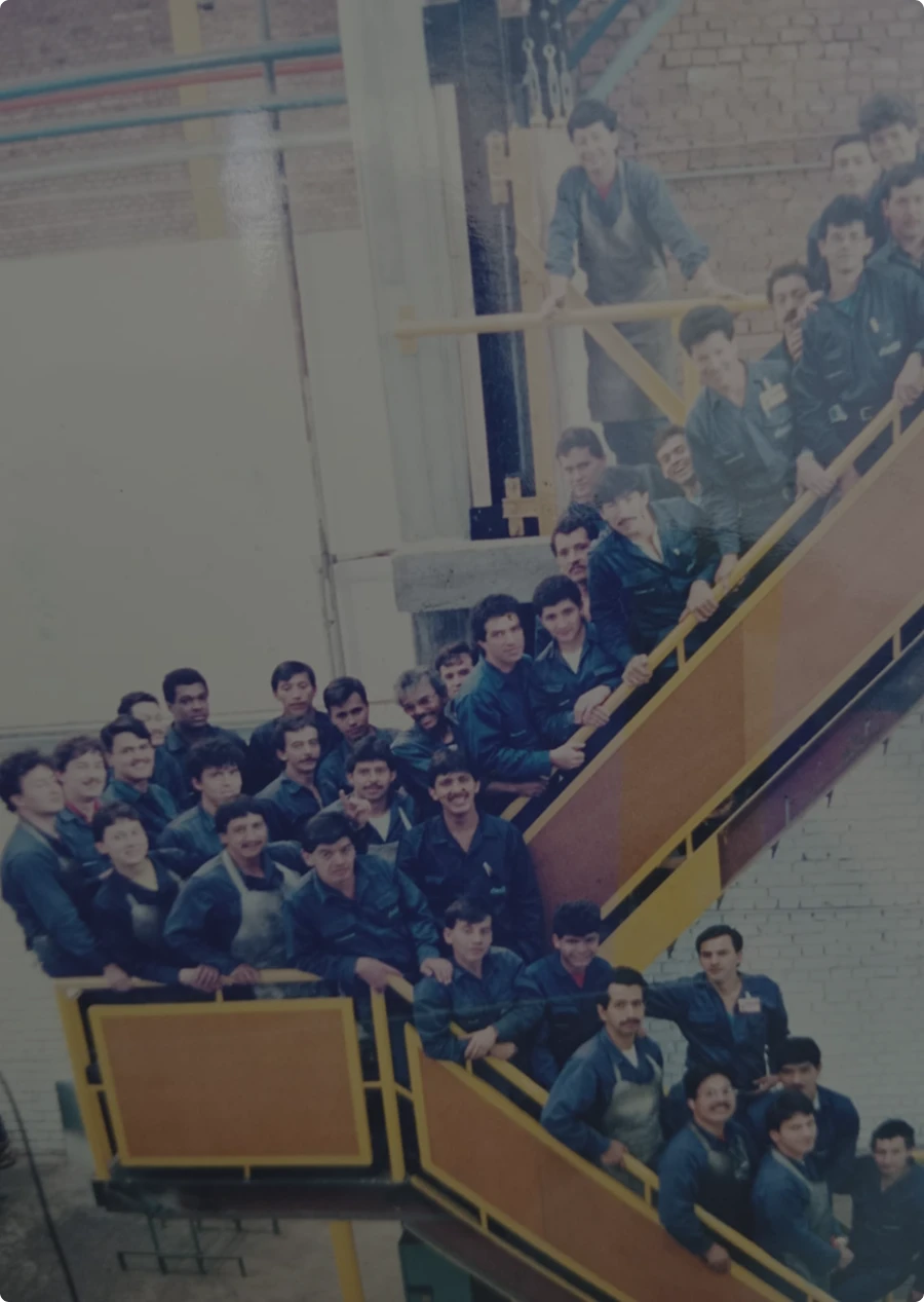 Peronal de planta Imbera Friomix del Cauca